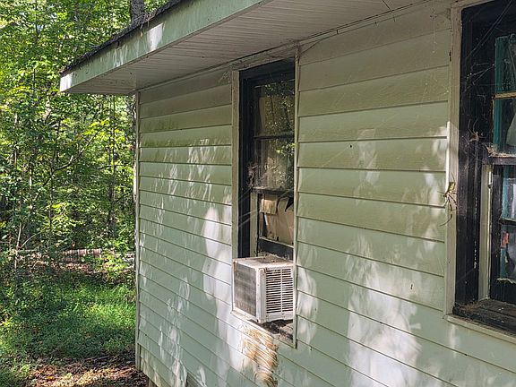 2nd image of 2411 Rackley Rd