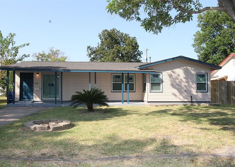 1st image of 1422 Wayside Dr