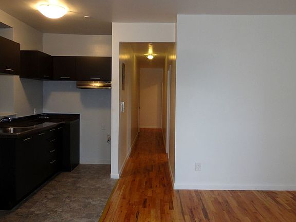 3rd image of 1755 Madison Ave APT 4C