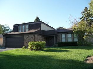 224 Cheshire Ct, Bolingbrook, IL