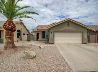 1380 W Armstrong Way, Chandler, AZ 85286