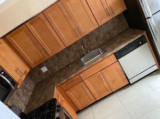 67-50D 195th St #I, Fresh Meadows, NY 11366