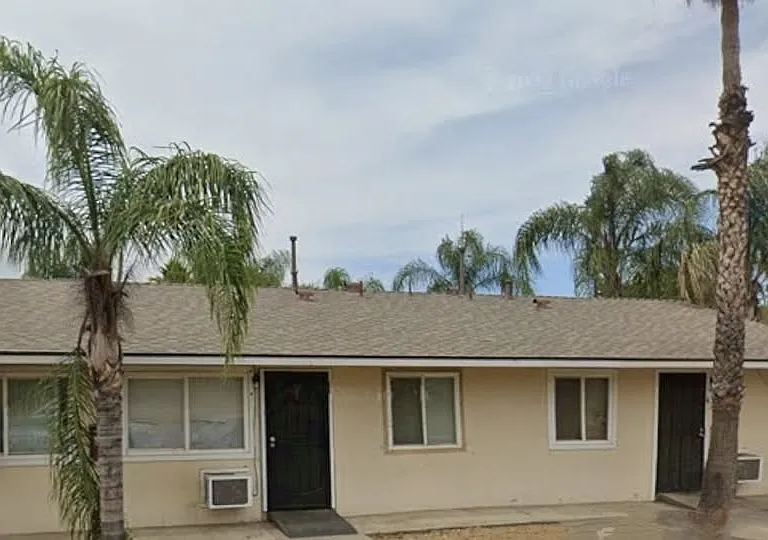 4419 N Clark St #A — Photo 1