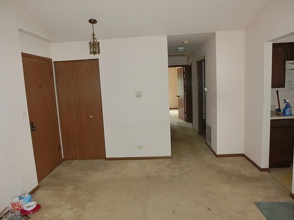 4th image of 0N124 Ennerdale Ln Unit 1507