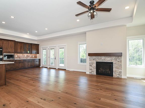 3rd image of 1374 Cedar Trail Dr