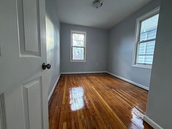 5th image of 49 Lembeck Ave #2