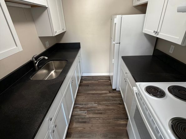 811 Illini Ave Unit 203