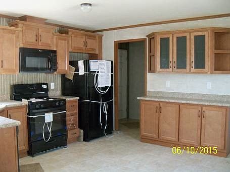 2nd image of 209 Mahoning Dr