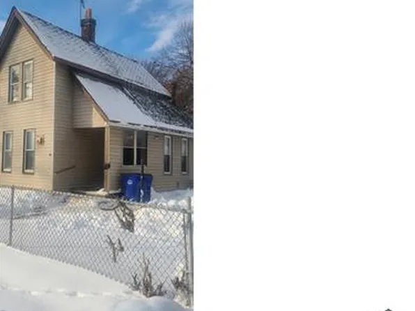 804 E 100th St, Cleveland, OH 44108