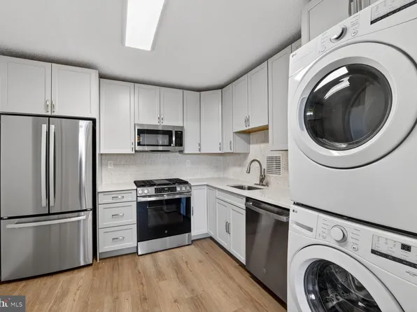 3705 S George Mason Dr APT 710S, Falls Church, VA 22041