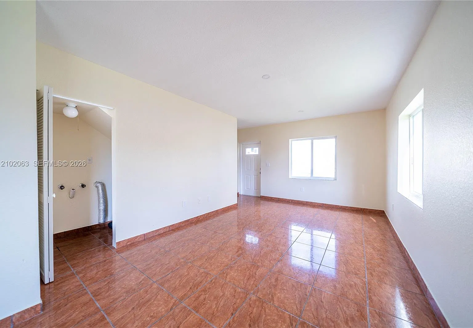 Sunset Palm Villas Condo — Photo 4