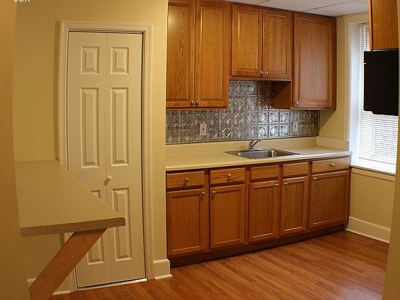 5th image of 306 N Shipley St #3B