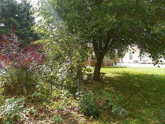 4th image of 723 Juniper Ct