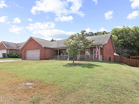 2nd image of 1111 Mercer Dr