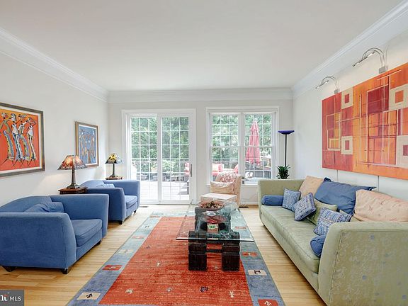 5th image of 6134 Manchester Park Cir