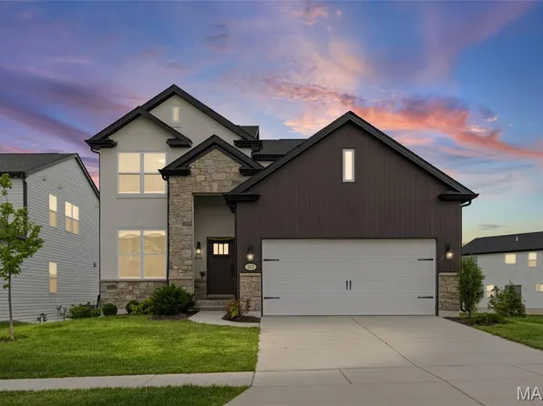 167 Mora Blvd #O, Ofallon, MO 63368