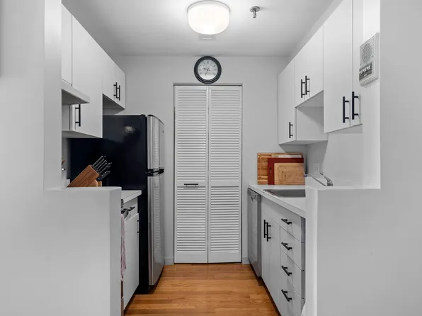 126 Tudor St APT C, South Boston, MA 02127