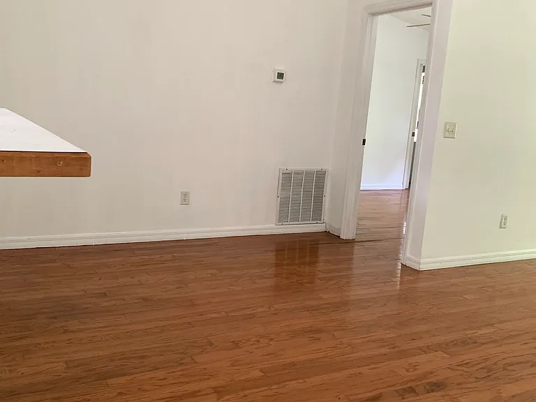 1061 Oak Forest Cir — Photo 19