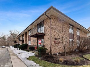 505 Kenilworth Ave APT 11, Glen Ellyn, IL 60137