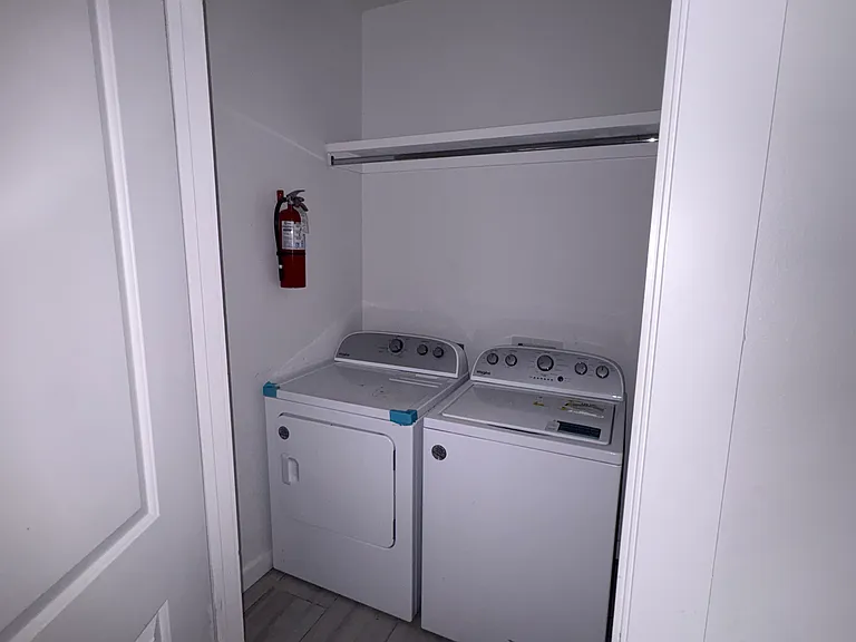 1411 Vanish Dr #2 — Photo 10