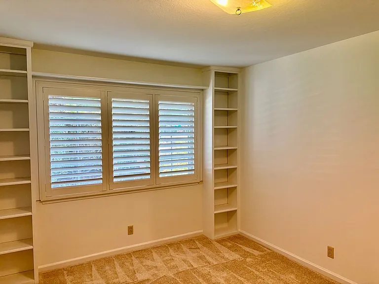 3057 Carleton Pl — Photo 17