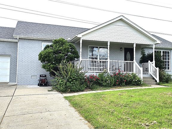 2nd image of 407 Nathan Ct