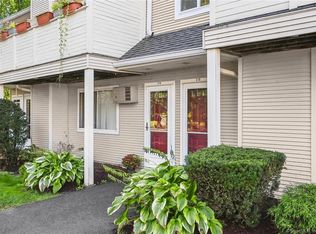 216 Willow Spgs #216, New Milford, CT 06776