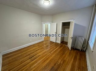 78 Glenville Ave APT 3, Allston, MA 02134