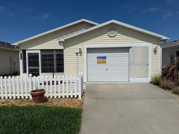 2829 Burgos Dr, The Villages, FL 32162