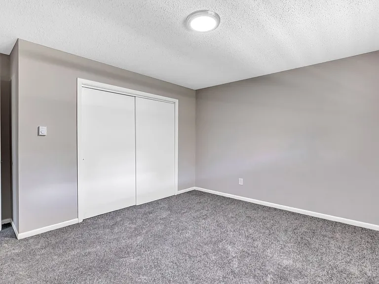 258 Birchfield Dr #4 — Photo 14