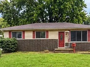 116 E John St, Durand, MI 48429