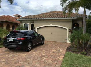 549 98th Ave N, Naples, FL 34108