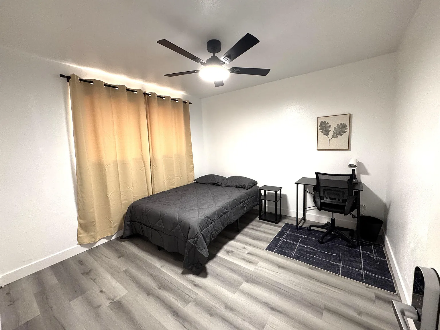 4 bed, 2.0 bath, 2110 sqft, $728 — Photo 2