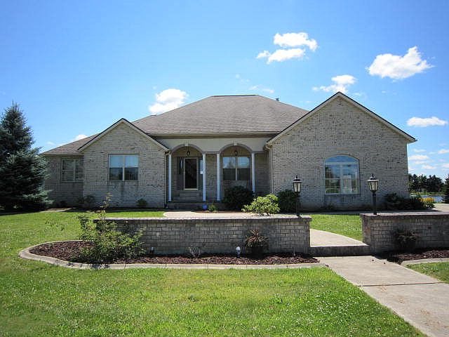 1st image of 1225 Township Road 1433