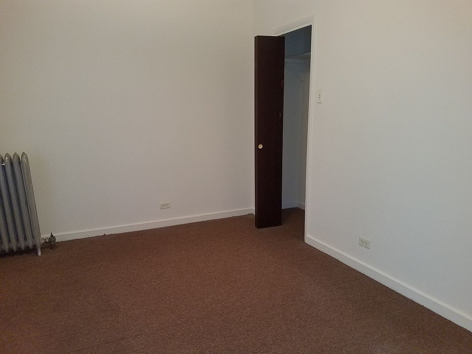 2nd image of 1376 W 79th St #1376208