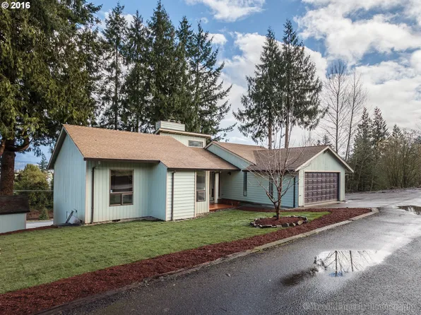 1755 5th St, Columbia City, OR 97018