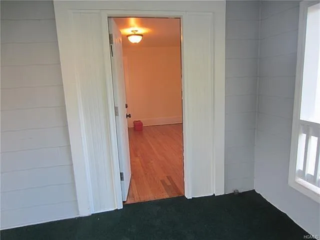 212 S Cherry St — Photo 6