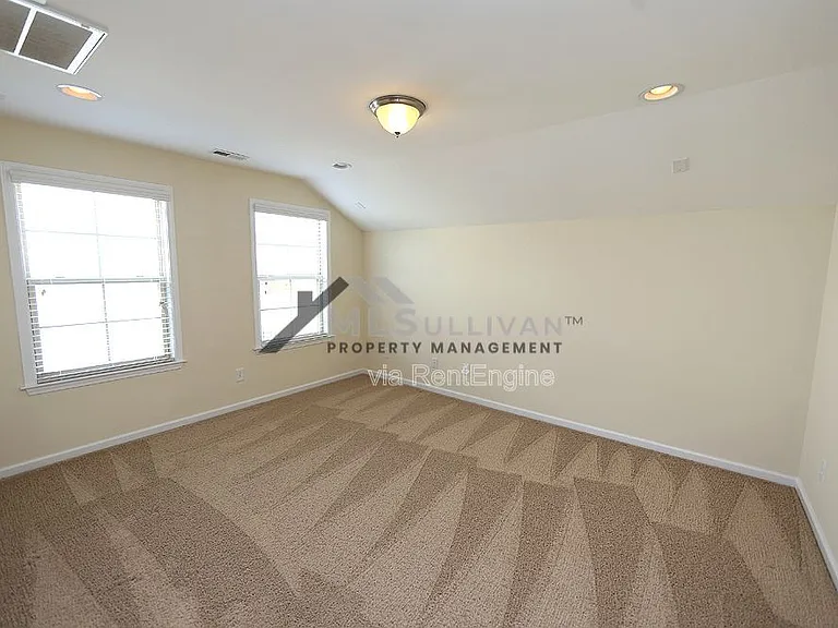 44 Argonaut Dr — Photo 17