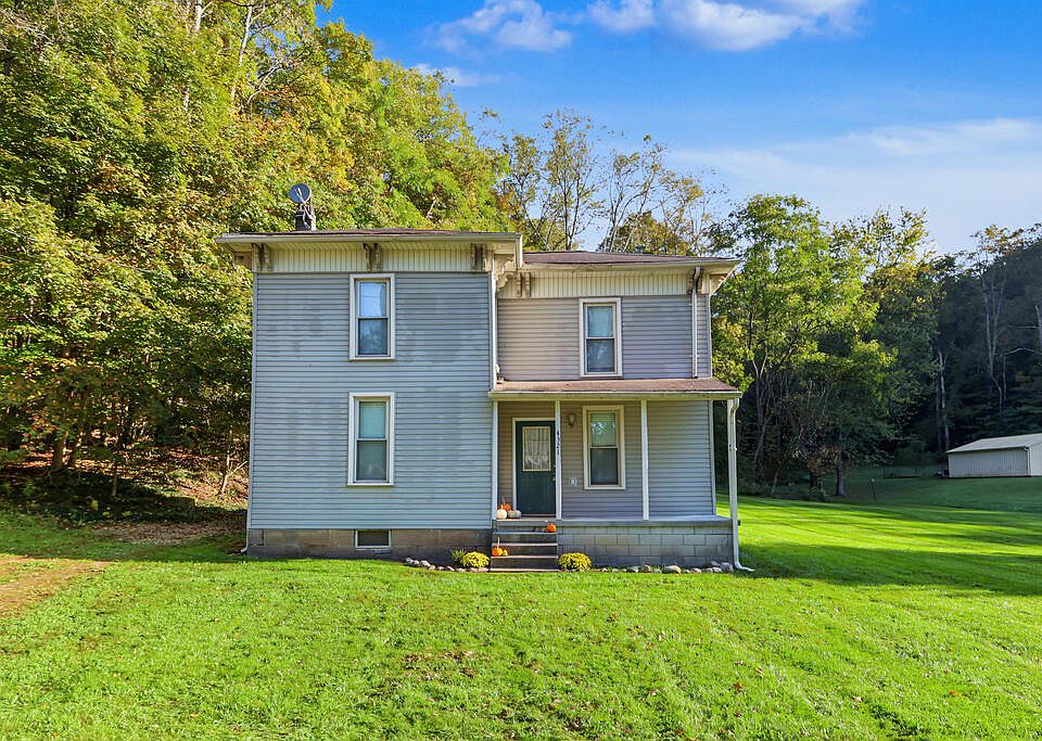 1st image of 4321 Possum Run Rd