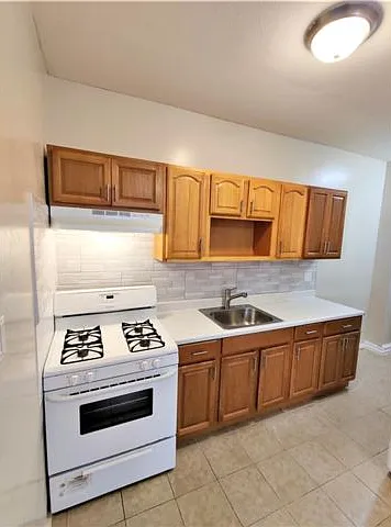 345 Legion St — Photo 2