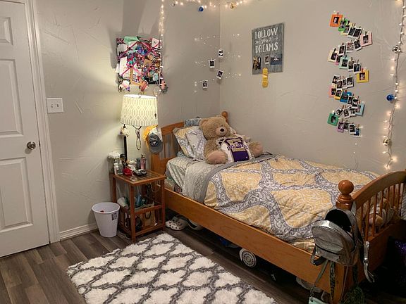 5163bedroom1.JPG