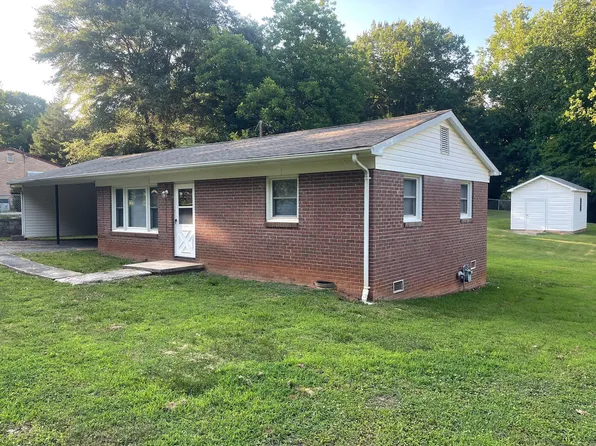 630 Dallas Spencer Mountain Rd, Dallas, NC 28034
