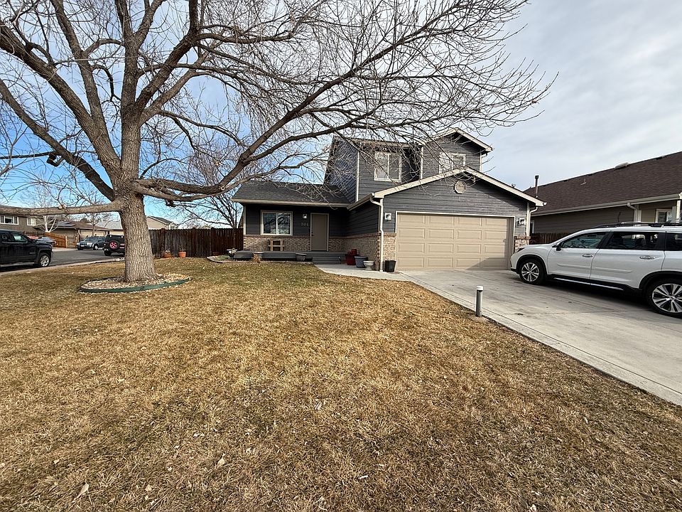 1st image of 701 Columbine Dr