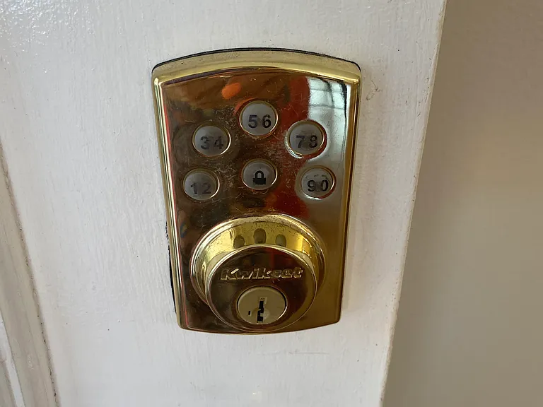 1721 Lollie Ct — Photo 4