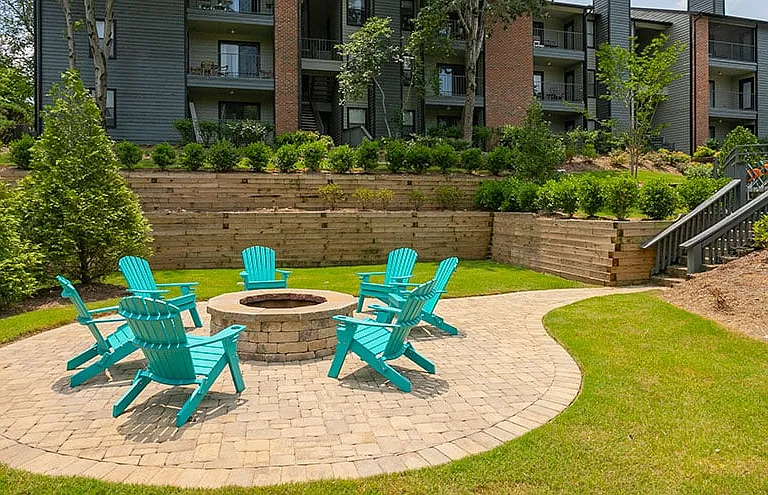 Residences at Glenview Reserve Apartment Homes — Photo 39