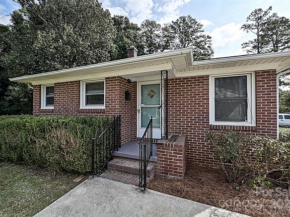 2nd image of 317 Gaston Ave