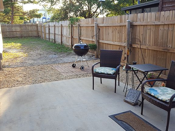 2nd image of 191 Woodland Park Cir