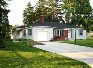 106 Rosewood Ave, Beaver Falls, PA 15010