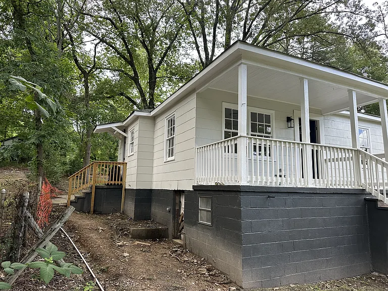 7313 Paris Ave — Photo 2