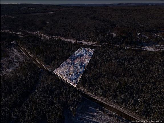 2nd image of 23 Sanitorium Rd #4